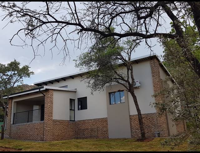 2 BEDROOM HOUSE FOR SALE IN WIGWAM